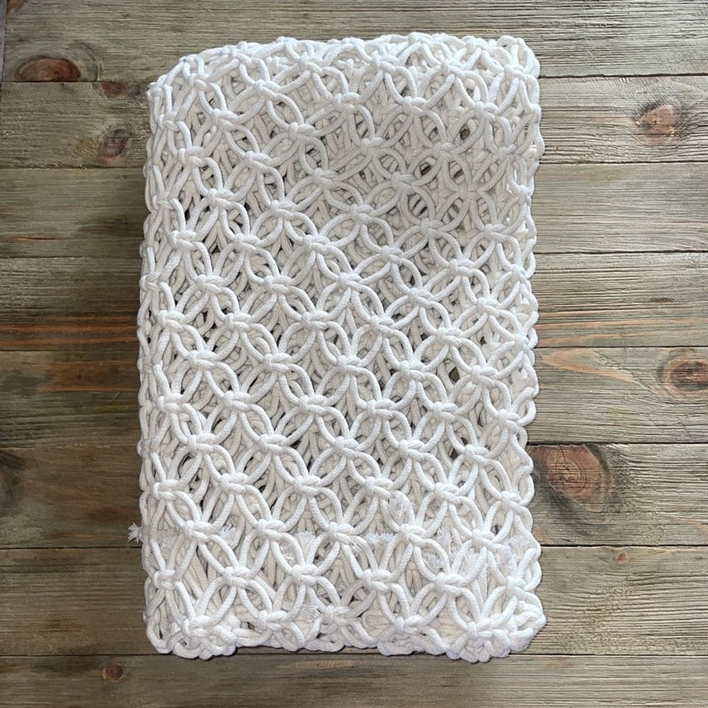 Macrame Tote - Picture 3 of 7